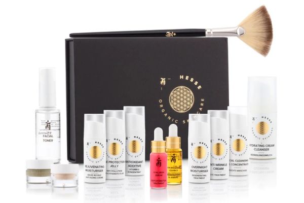 Geschenkset "LAYERING SET für unreine, ölige oder großporige Haut in Probier- und Reisegröße" G21006_12 Geschenkset "LAYERING SET für unreine, ölige oder großporige Haut in Probier- und Reisegröße" G21006_12