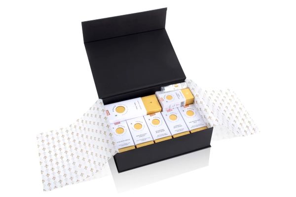 Geschenkset "EXKLUSIVES HAUTKUR SET mit 8 intensiv pflegenden Produkten" G21006_14 Geschenkset "EXKLUSIVES HAUTKUR SET mit 8 intensiv pflegenden Produkten" G21006_14