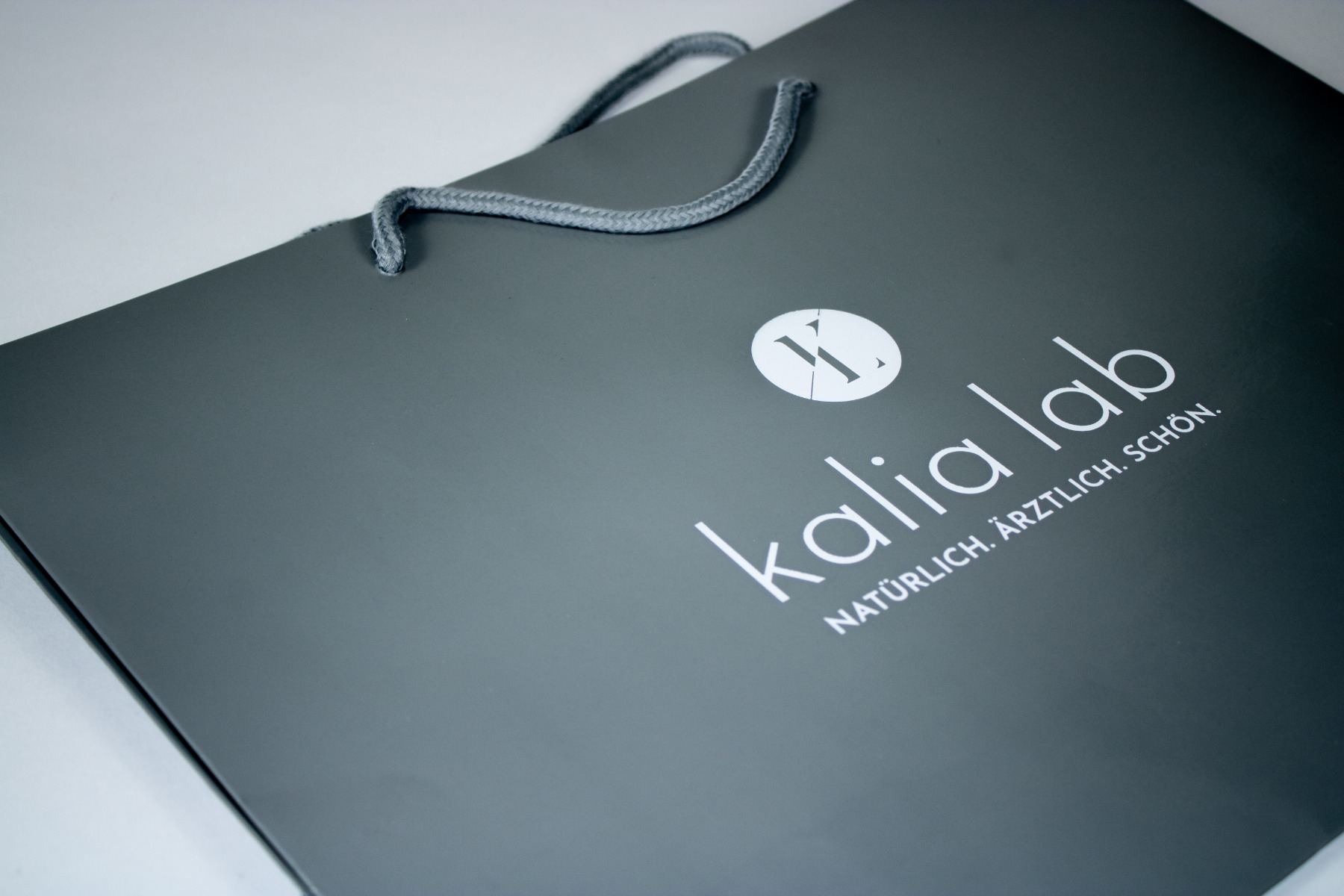 Kalia lab
