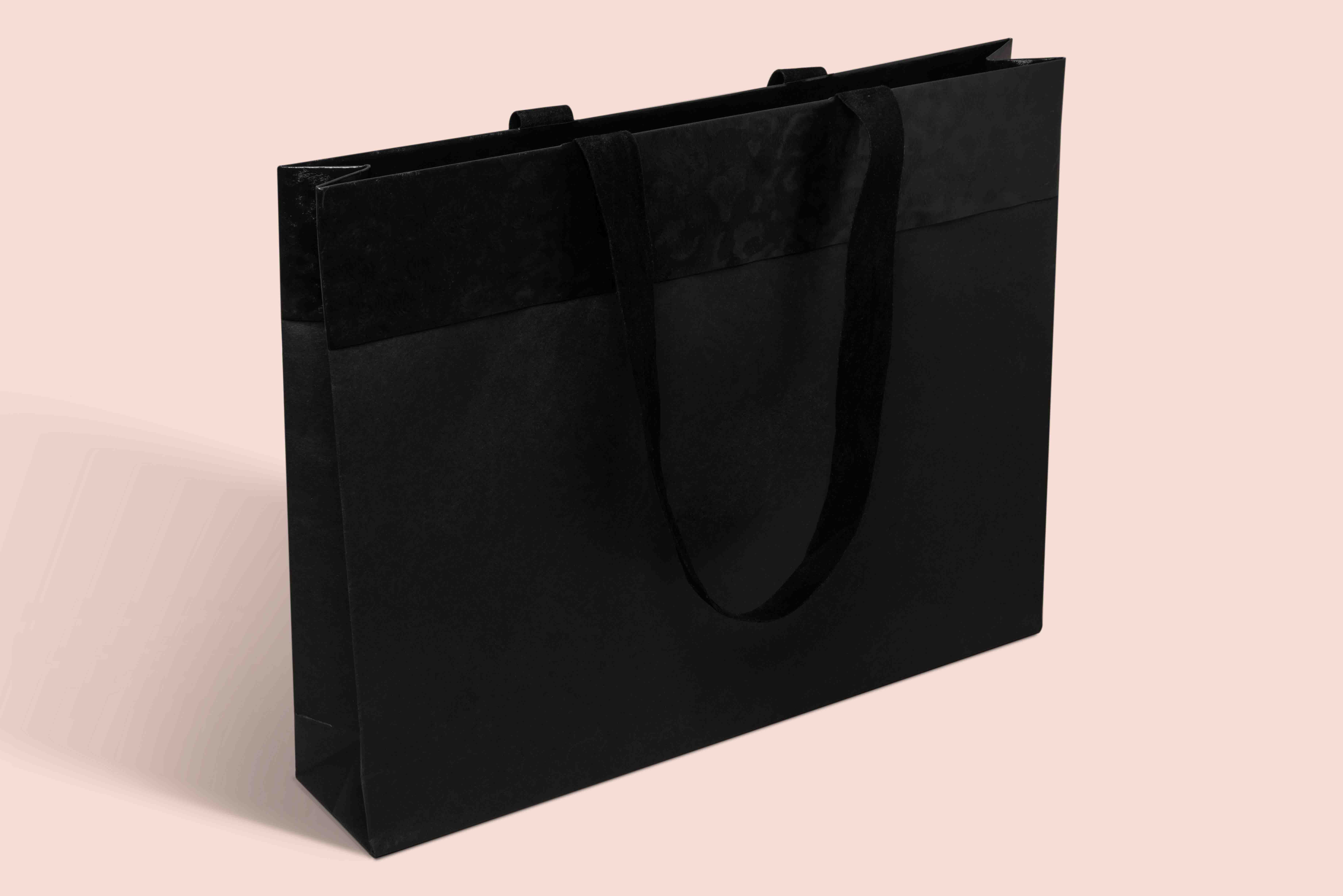 Extravagante Tragetaschen für den Modehandel